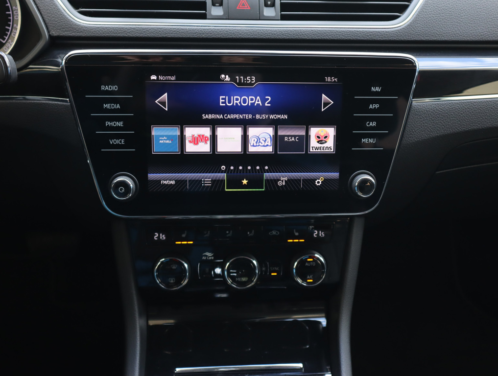 Škoda Superb