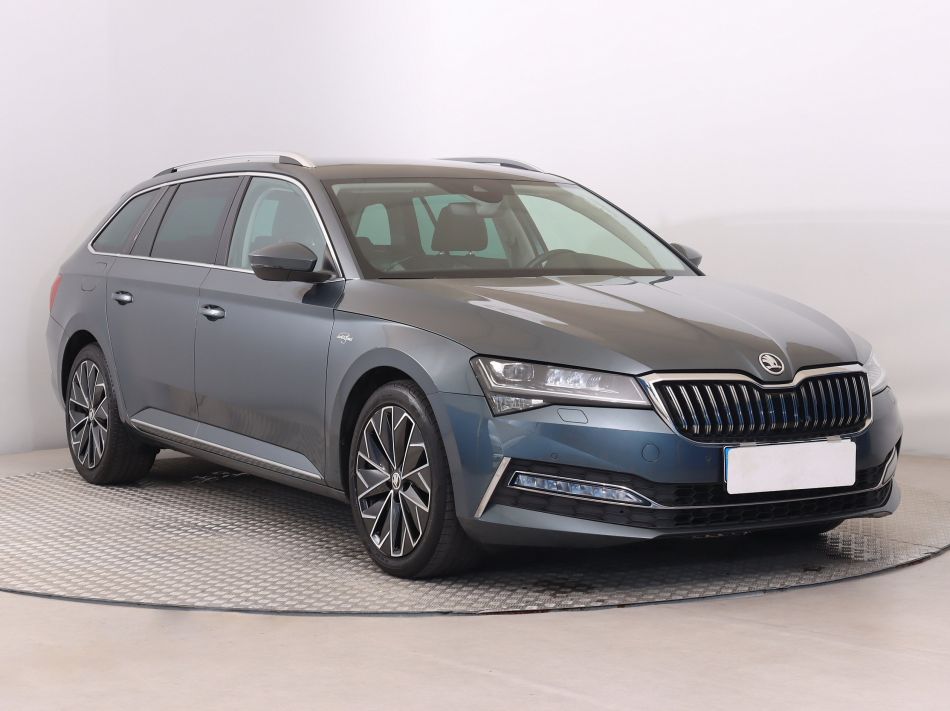Skoda Superb - 2021
