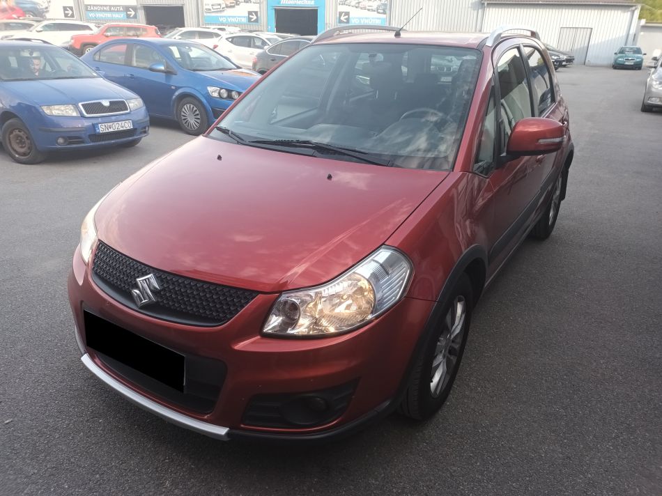 Suzuki SX4 - 2012