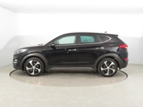 Hyundai Tucson - 2015
