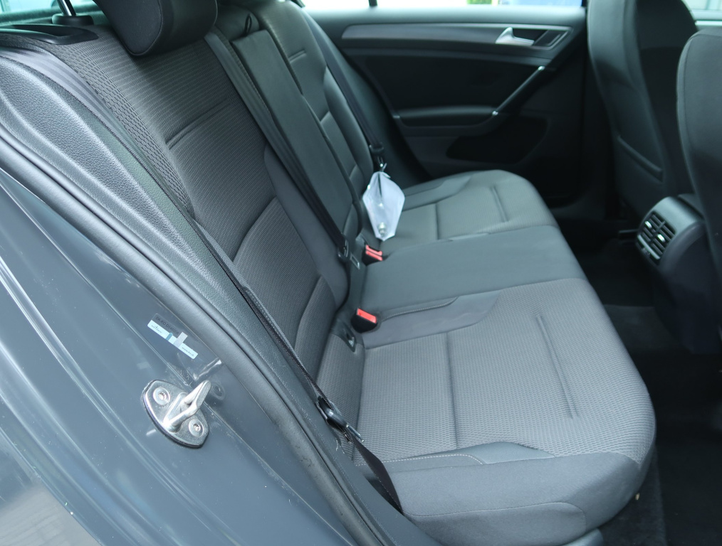 Volkswagen e-Golf