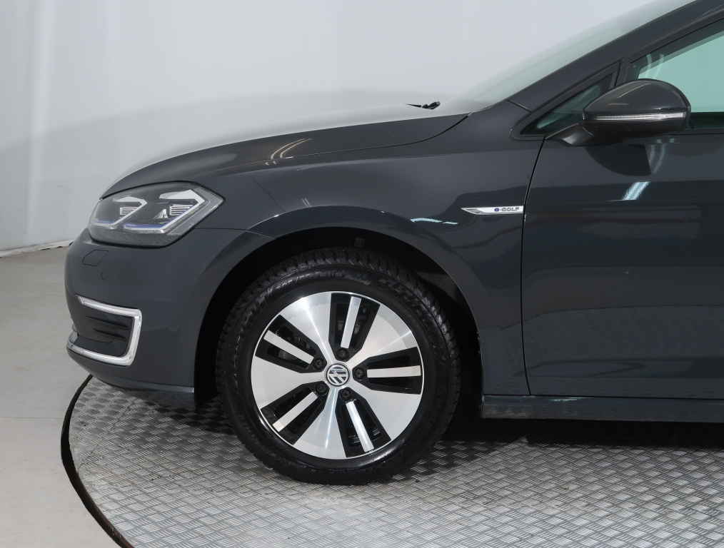 Volkswagen e-Golf