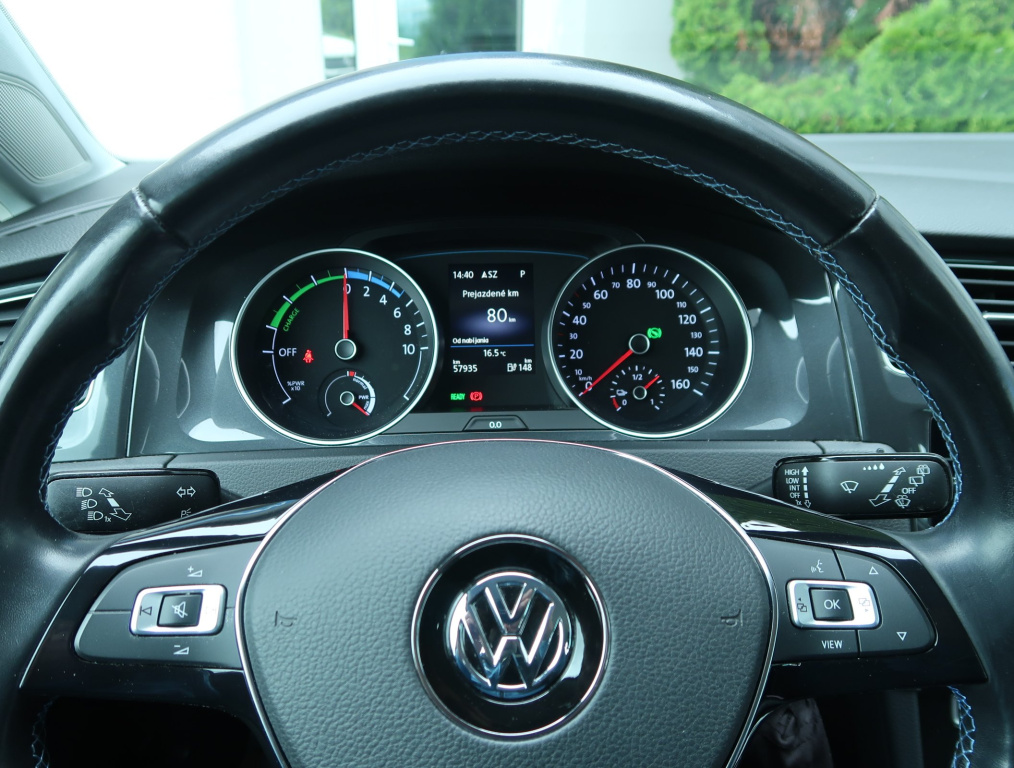Volkswagen e-Golf