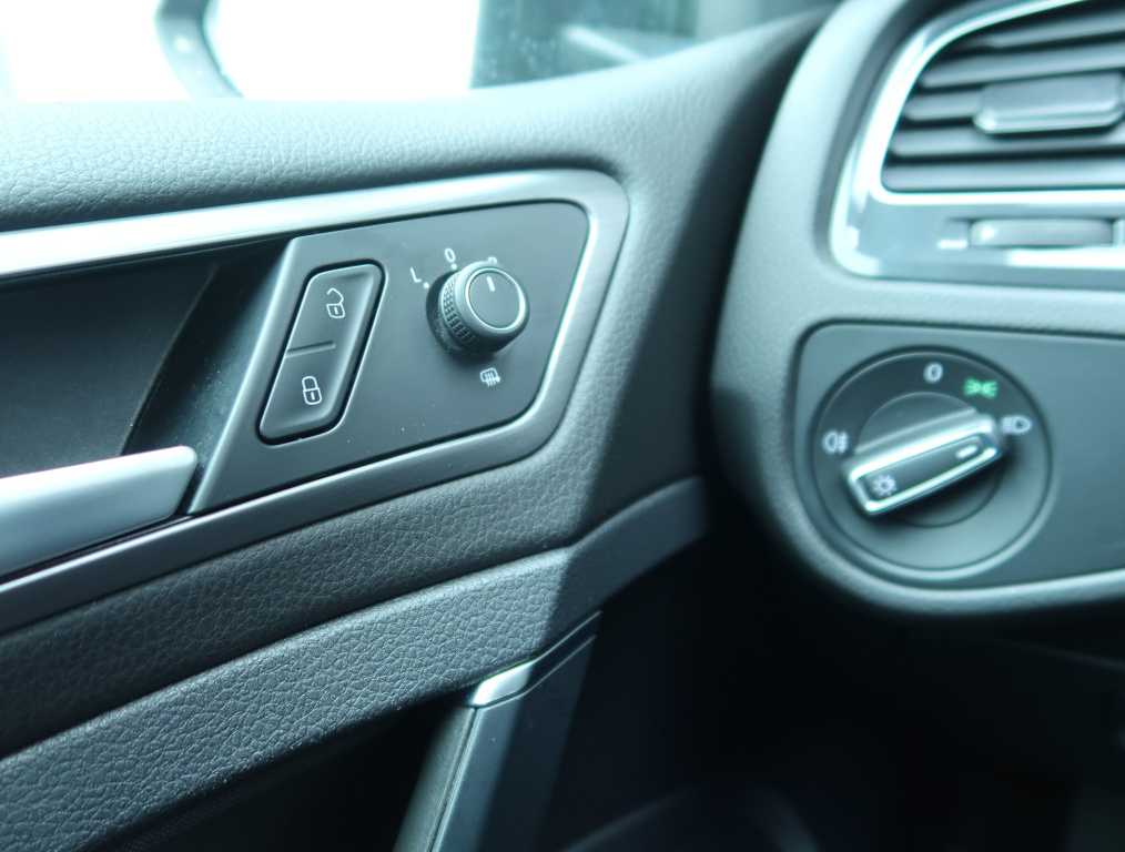 Volkswagen e-Golf