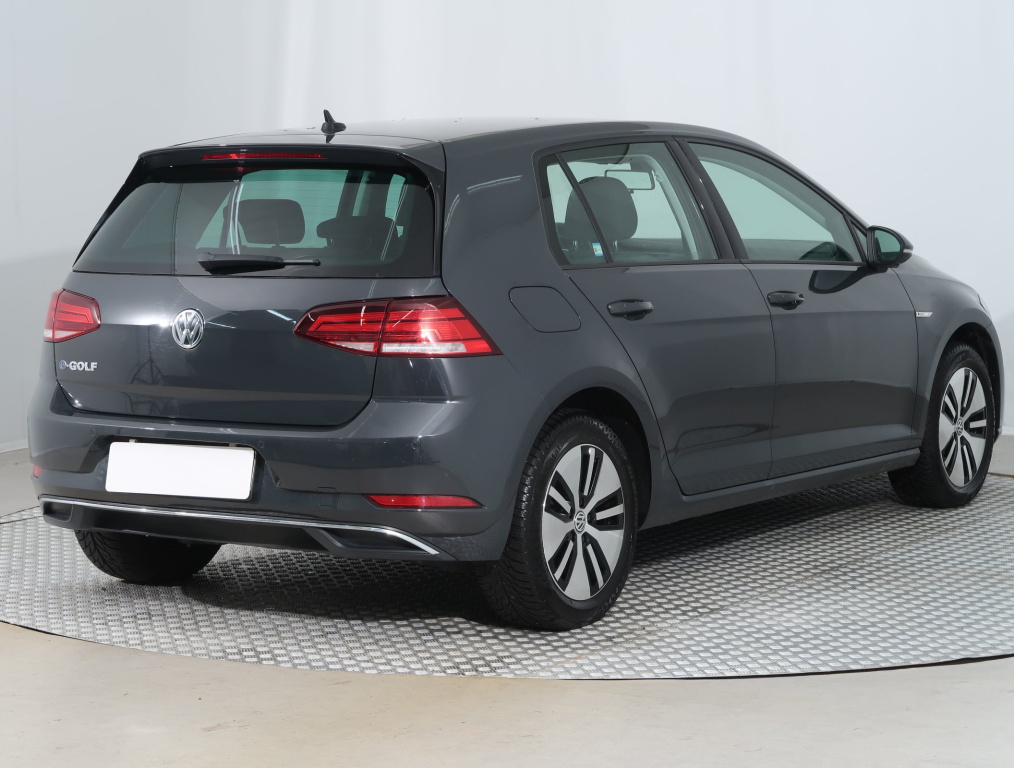Volkswagen e-Golf