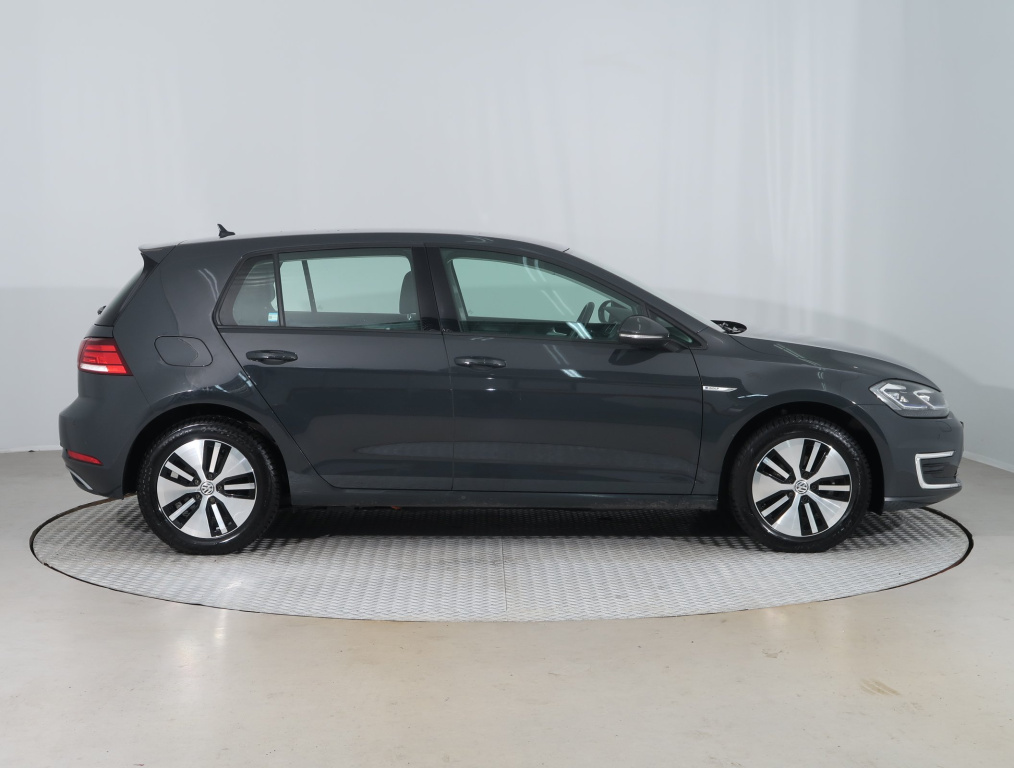 Volkswagen e-Golf