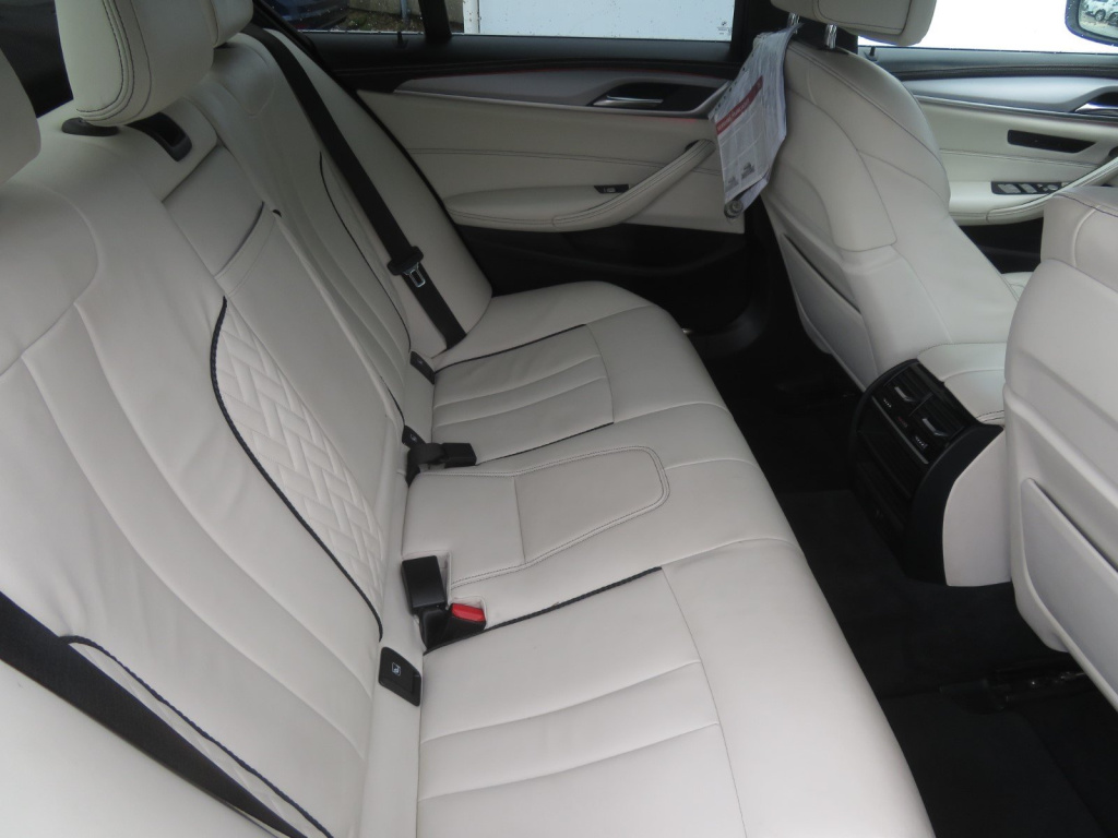 BMW 5
