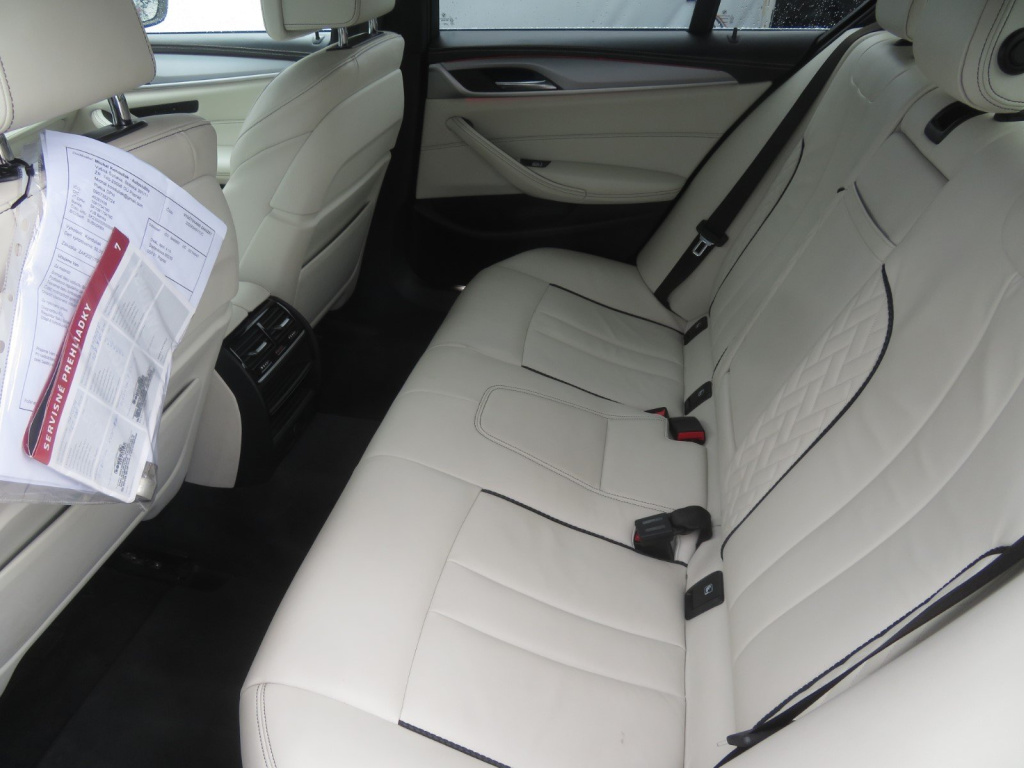 BMW 5