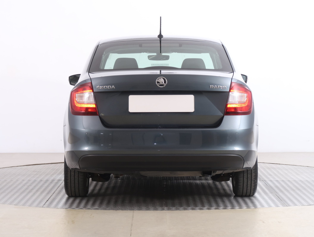 Škoda Rapid