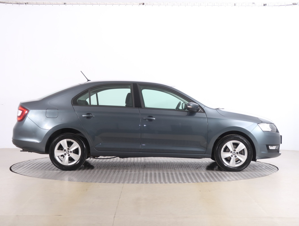 Škoda Rapid
