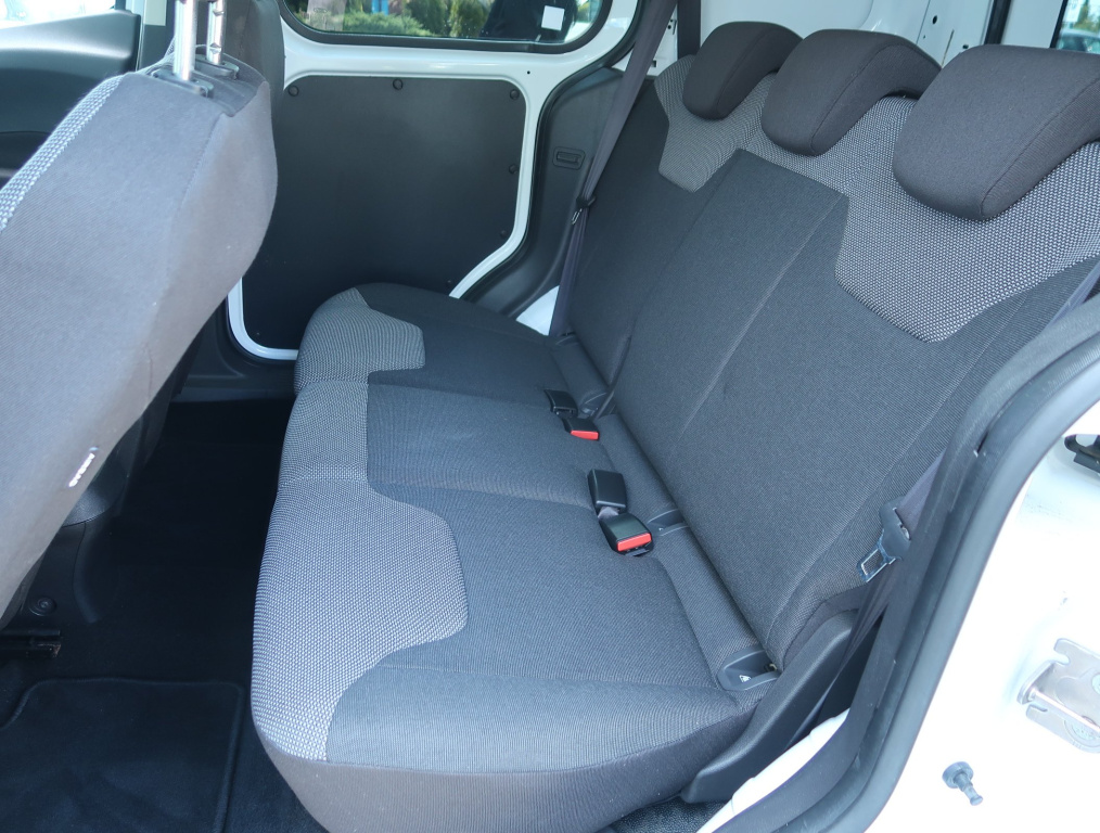 Ford Transit Courier