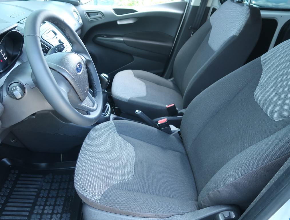 Ford Transit Courier