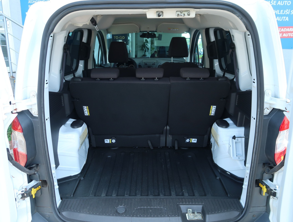 Ford Transit Courier