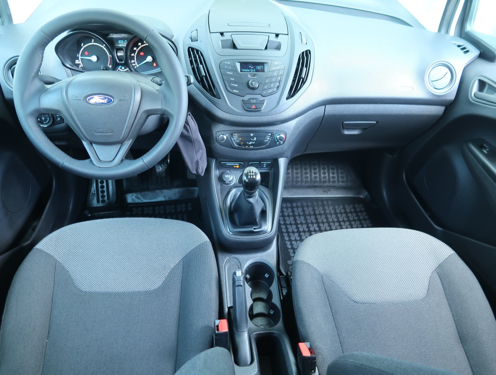 Ford Transit Courier