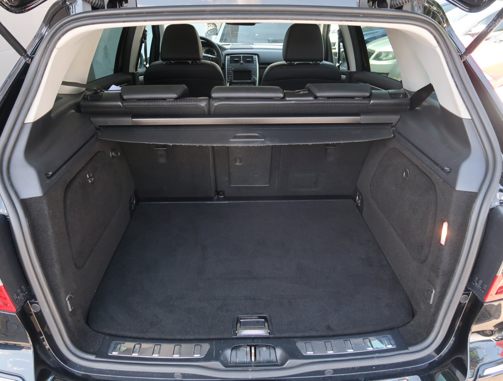 Mercedes-Benz B