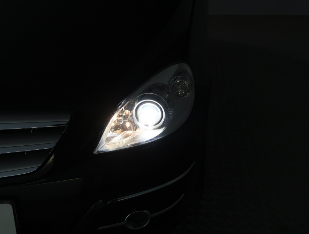 Mercedes-Benz B