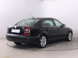 Škoda Superb 2008