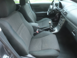 Toyota Avensis 2006