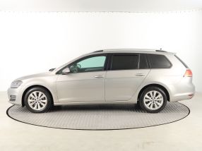 Volkswagen Golf - 2016