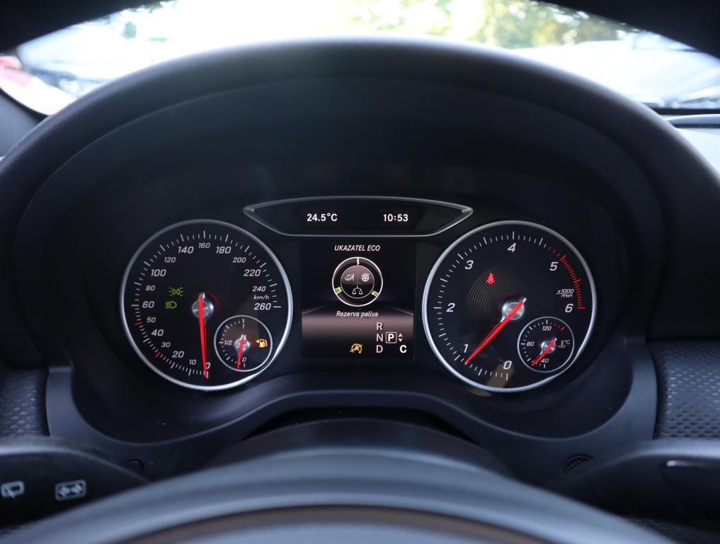 Mercedes-Benz A