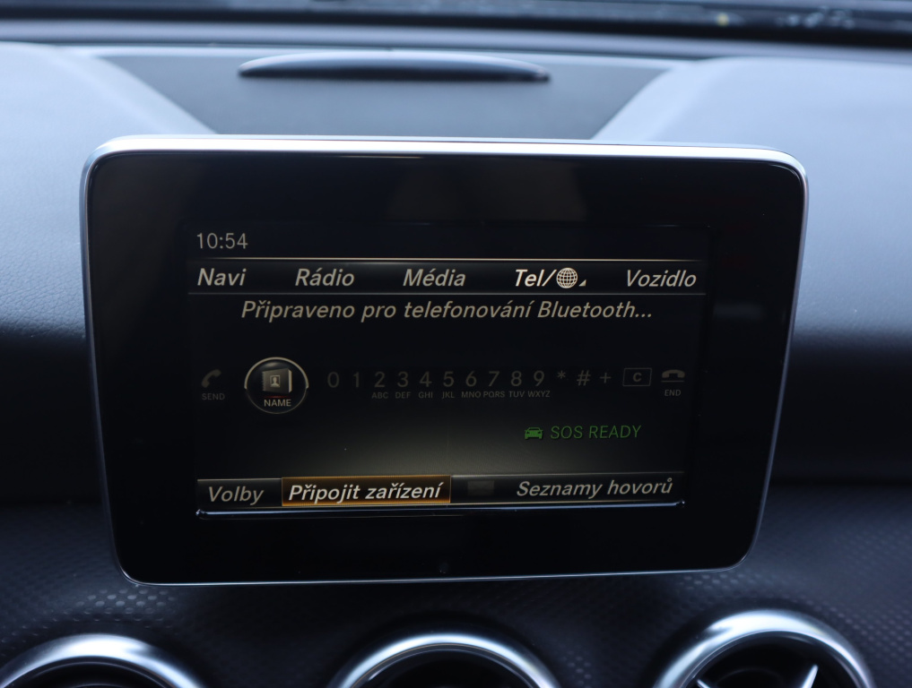 Mercedes-Benz A
