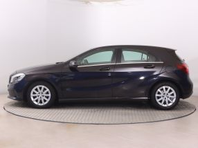 Mercedes-Benz A - 2016