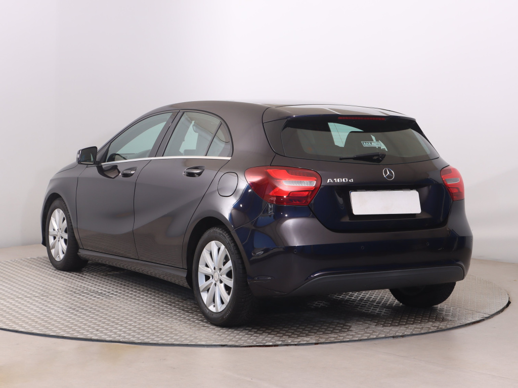 Mercedes-Benz A