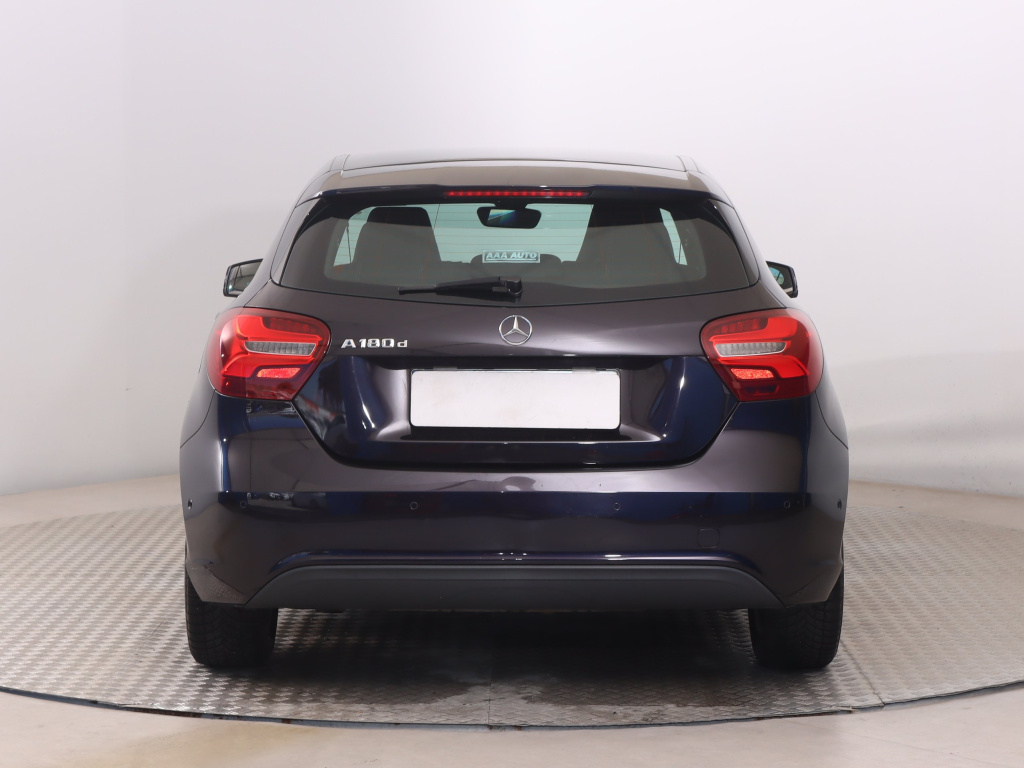 Mercedes-Benz A