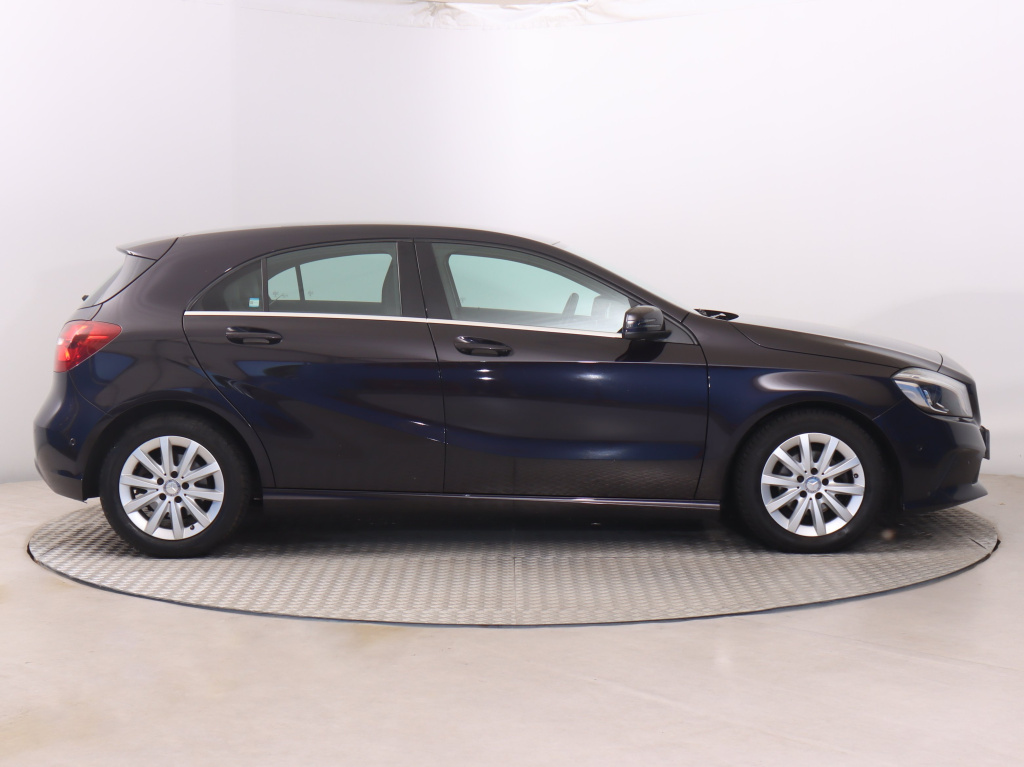 Mercedes-Benz A
