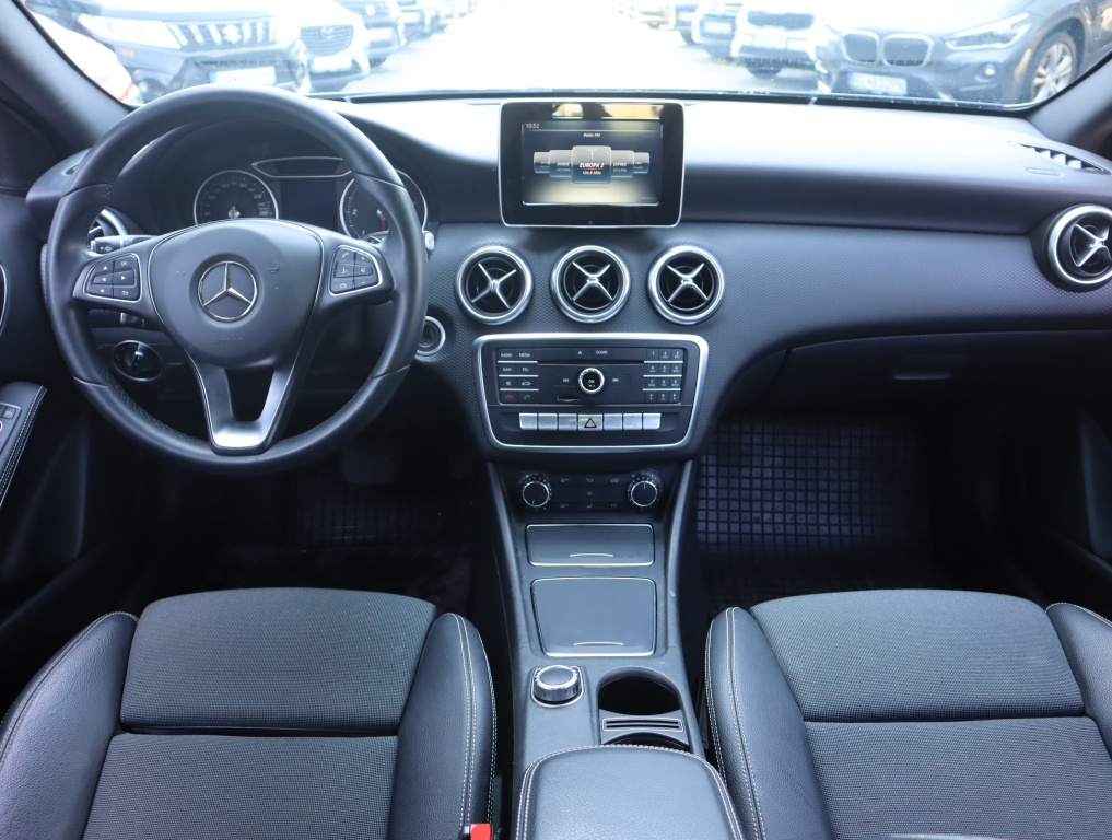 Mercedes-Benz A