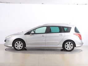 Peugeot 308 - 2011