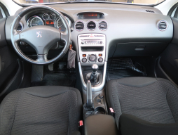Peugeot 308 2011