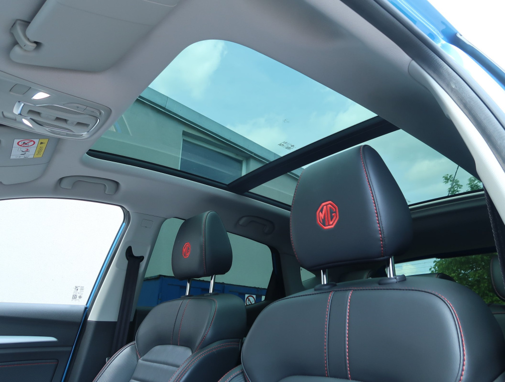 MG ZS SUV