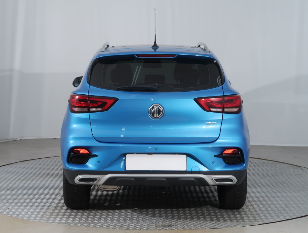 MG ZS SUV