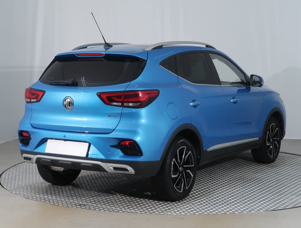 MG ZS SUV