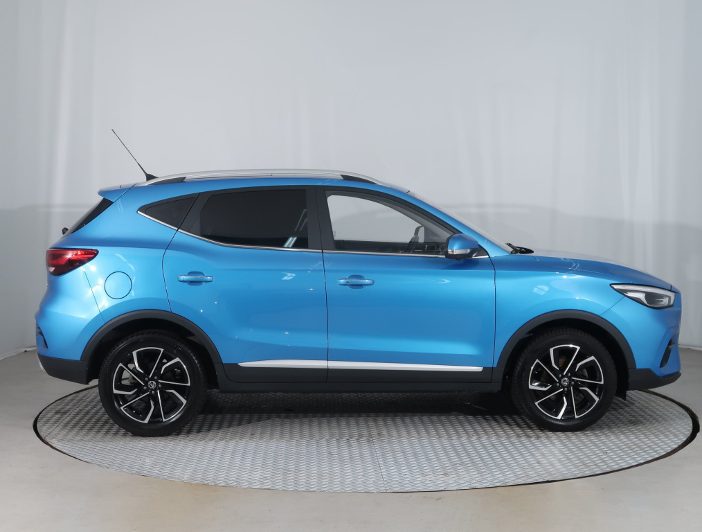 MG ZS SUV