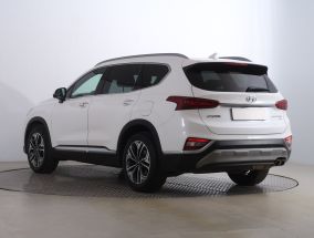 Hyundai Santa Fe - 2020