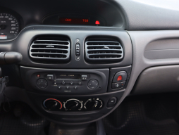 Renault Megane 2001