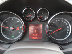 Opel Astra 2013