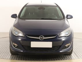 Opel Astra - 2013
