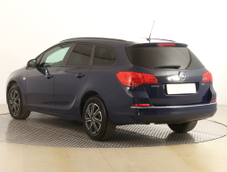 Opel Astra 2013