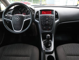 Opel Astra 2013