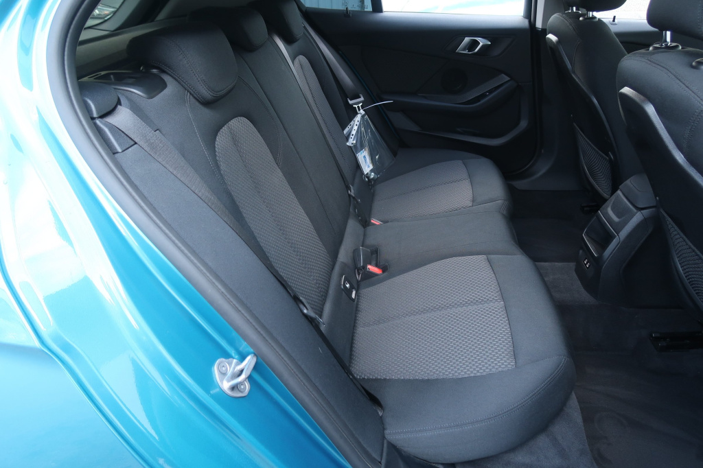 BMW 1