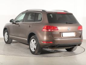 Volkswagen Touareg - 2011