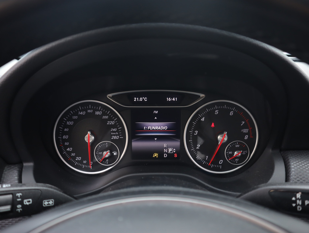 Mercedes-Benz A