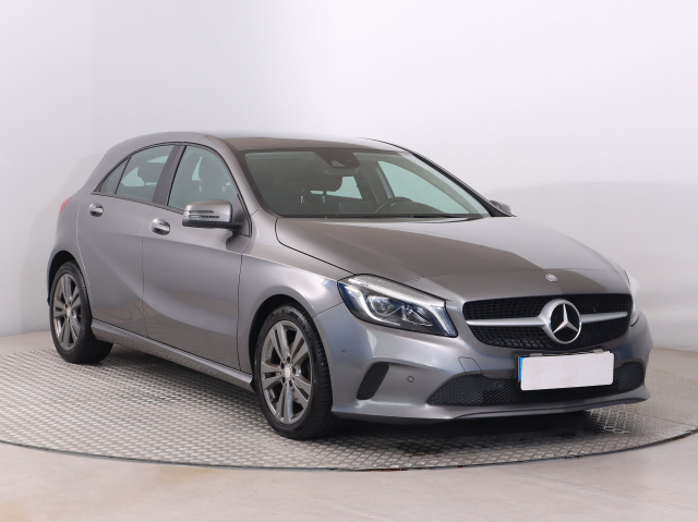 Mercedes-Benz A 2015