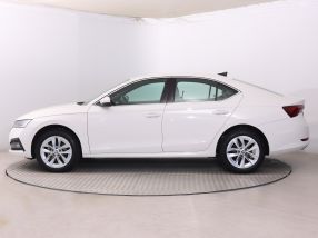 Skoda Octavia - 2023