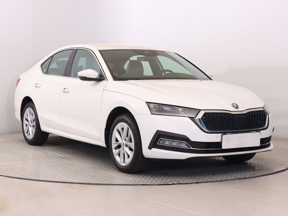Skoda Octavia - 2023