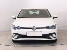 Volkswagen Golf - 2021