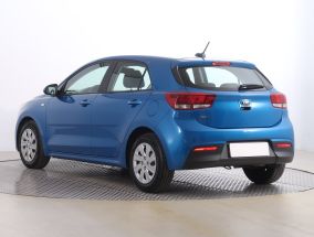 Kia Rio - 2021